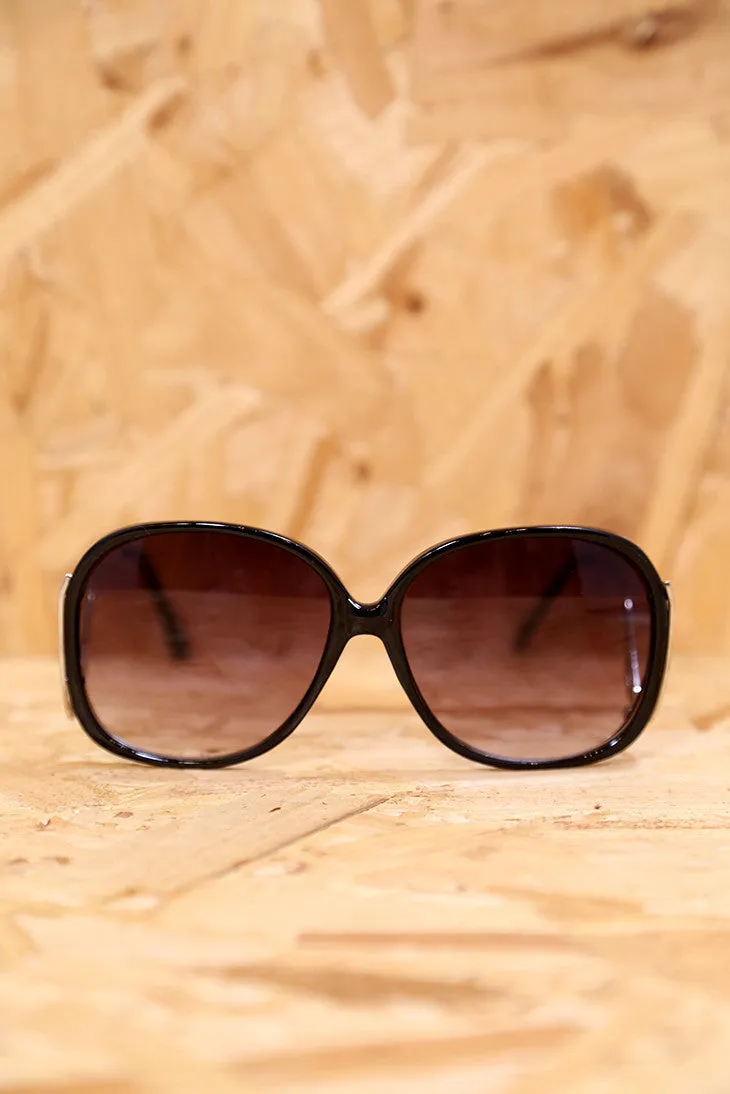 70s Swan Black Sunglasses